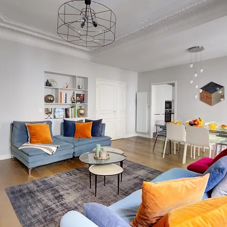 Arc De Triomphe&théâtre Marigny - Vacation Appartement