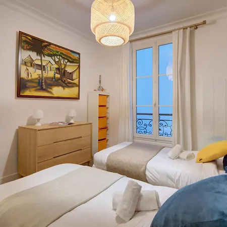 Arc De Triomphe&théâtre Marigny - Vacation Appartement