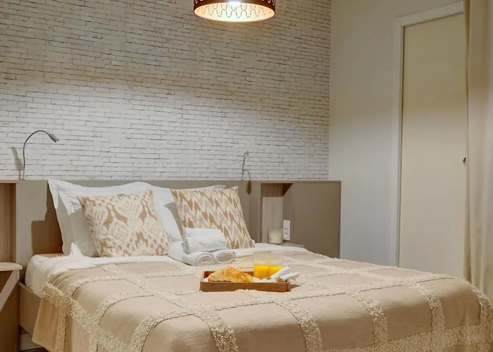 Arc De Triomphe&théâtre Marigny - Vacation Appartement Paris